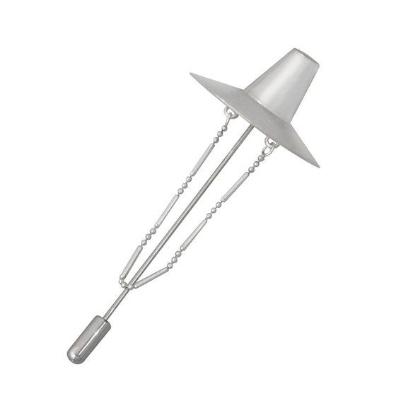 명사 갓 브로치. [사진 스튜디오오후]