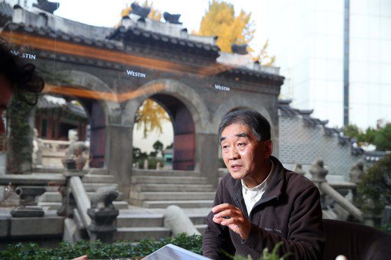 김영경 박사는 젊은 시절부터 "만약 부처님과 예수님이 직접 만난다면 서로 어떻게 대할까?"라는 물음을 품었다고 했다. 김상선 기자