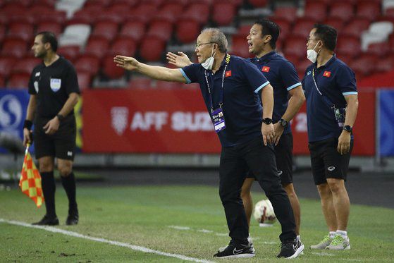 박항서 감독은 동남아시아에 축구 한류 바람을 불러일으킨 선구자로 존경 받는다. [AP=연합뉴스]