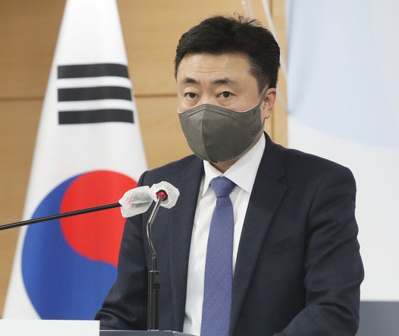 차덕철 통일부 부대변인이 7일 서울 종로구 정부서울청사에서 북한 동향 관련 통일부 정례브리핑을 하고 있다. 2022.1.7/뉴스1