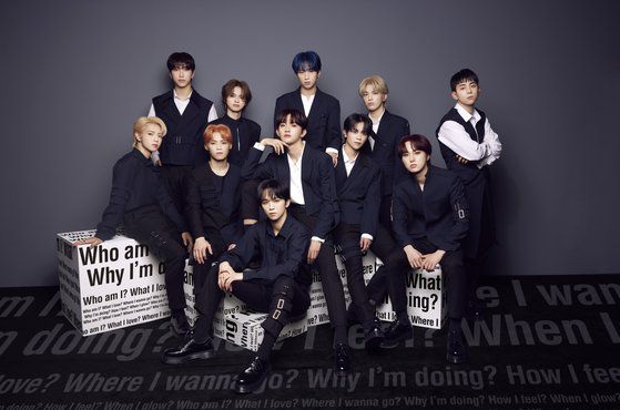 지난해 말 데뷔한 11인조 보이 그룹 INI. 일본판 프로듀서 101 시즌 1이 배출한 JO1의 성공에 힘입어 제작된 시즌2를 통해 데뷔했다. 이 그룹 역시 전원 일본인으로 결성됐다. [사진 라포네엔터테인먼트]