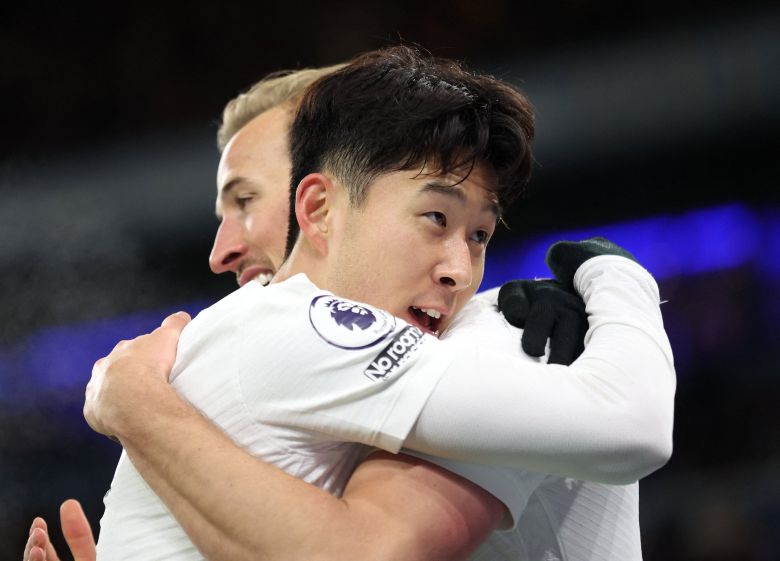 영혼의 파트너라 불리는 토트넘의 손흥민(왼쪽)과 케인. [로이터=연합뉴스]