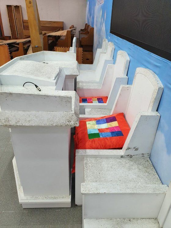 신천지 대구교회 건물 출입문에 붙어있던 폐쇄명령서. 뉴스1