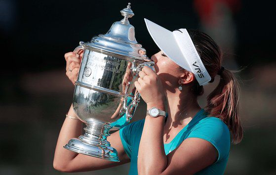 2014년 US여자오픈에서 우승한 미셸 위. [AP]