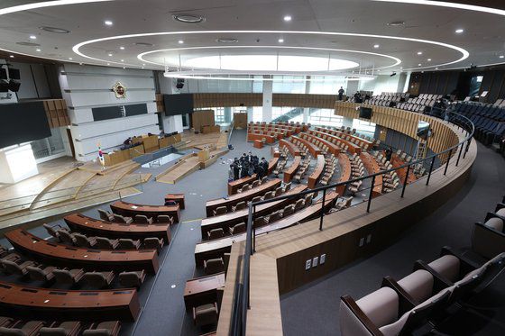 경기도의회 4층 본회의장. 사진 도의회 제공
