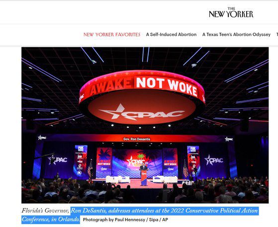 미국 공화당 한 행사에 등장한 'Awake not woke' 문구. [뉴요커 캡처, the New Yorker'