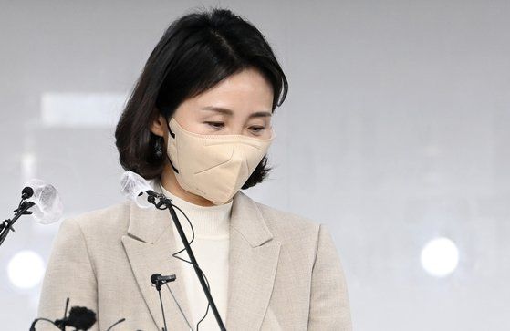 지난 2월 이재명 더불어민주당 의원 배우자 김혜경씨가 과잉의전 논란과 관련해 사과 기자회견을 갖고 있다. 김상선 기자