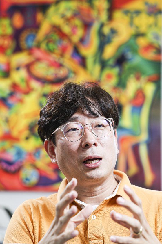 신형석 세종몰 대표가 12일 오전 경기도 포천 사무실에서 중앙일보와 인터뷰하고 있다. 김경록 기자