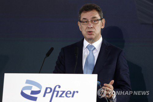 앨버트 불라 화이자 CEO. 연합뉴스