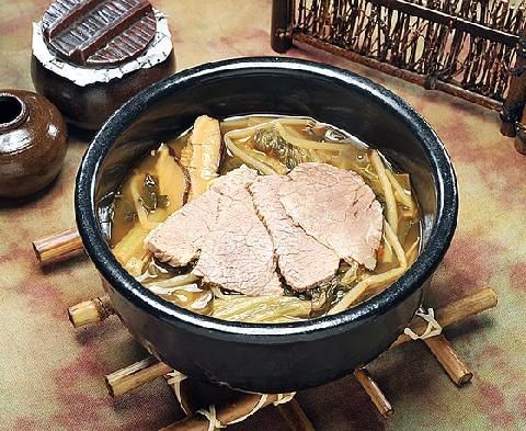 '소떡소떡'은 뺐다…年 3억 팔린 고속도로 휴게소 최고 메뉴