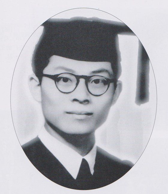 지난 1991년 10월 12일 장쩌민 전 중국 국가주석과 김일성 주석은 장쩌민의 고향인 장쑤성 양저우의 스커파(史可法) 기념관을 방문했다. 사진=『장쩌민전』(상하이역문출판사)