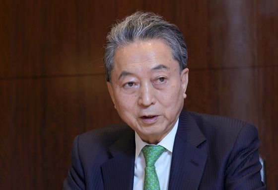 하토야마 유키오 전 일본 총리는 한일 양국이 미중 대립 구도를 제어하고 완화하기 위해 공조해야 한다고 강조했다. 강정현 기자