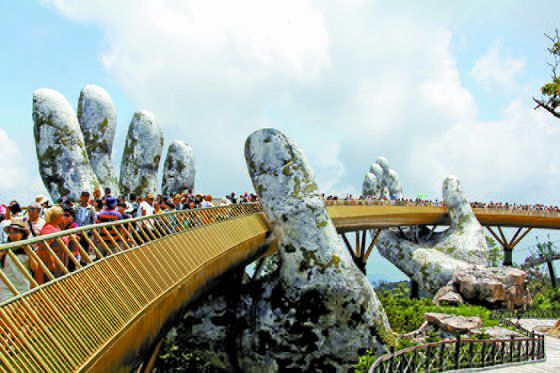 동남아에서도 한국인 비중이 압도적으로 높은 베트남. 사진은 다낭의 대표 관광지 바나 힐. 사진 pixabay