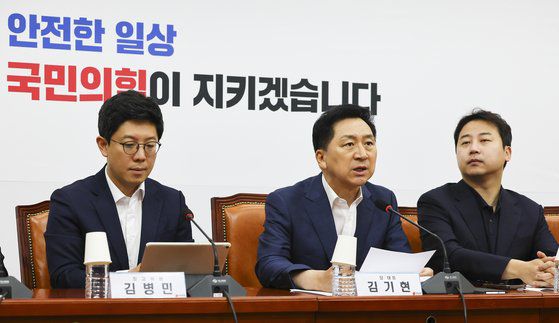 이재명 더불어민주당 대표가 7일 국회 최고위원회의에서 모두발언하고 있다. 김현동 기자