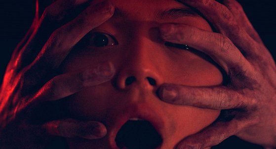 9월 극장가에 소름주의보가 내렸다. 신인 감독 6인의 ‘신체모음.zip’(사진)을 비롯해 한국 공포영화가 잇따라 개봉한다. 사진 싸이더스