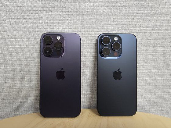 아이폰14 프로와 아이폰15 프로. 이희권 기자