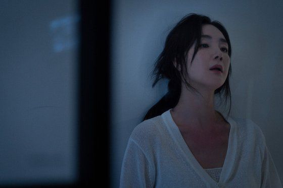 트로트 가수 정동원이 착한 일 한 번 하려다가 위험에 빠지는 중학생 역으로 스크린 데뷔했다. 사진 ㈜바이포엠스튜디오