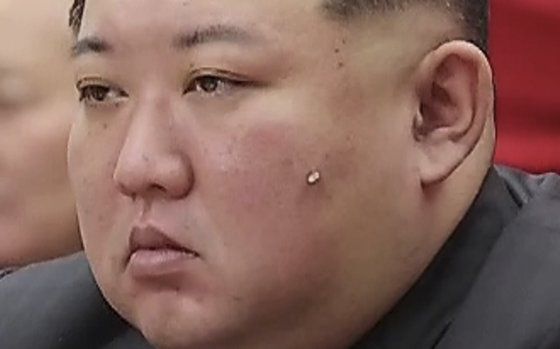 지난해 12월 28일 노동당 중앙위원회 전원회의 3일차 회의에 참석한 김정은. 조선중앙TV. 뉴시스.