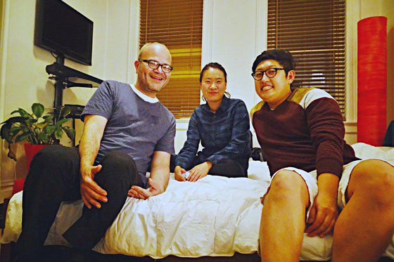 뉴저지의 마지막 밤 귄터와 함께 사진을 남겼다.