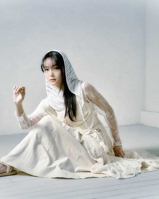 송소희는 "듣는 이의 플레이리스트를 다양하게 만들고 싶은 욕심이 있다"며 싱어송라이터로서의 포부를 밝혔다. 사진 매직스트로베리사운드