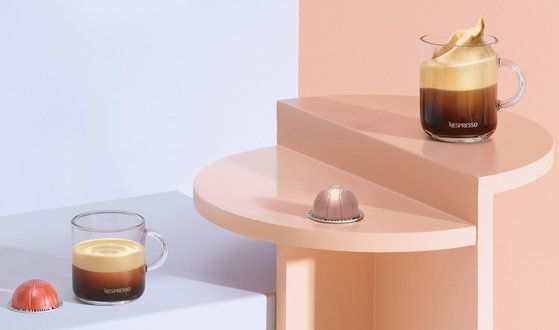 네스프레소가 새롭게 론칭한 신제품 2종, 진생달라이트와 비비다. 사진 네스프레소