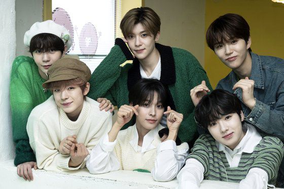 그룹 NCT WISH가 3일 오후 서울 성동구 성수동에서 라운드 인터뷰에 임하고 있다. 장진영 기자. 2024.04.03.