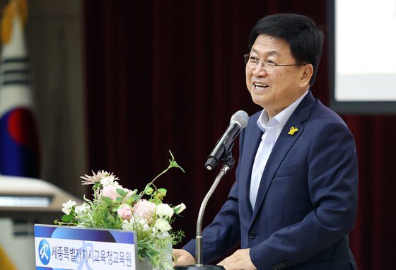 지난해 7월 최교진 세종교육감이 세종교육원에서 열린 '2023 교감·원감 및 1급 정교사 자격연수'에 참석, 인사말을 하고 있다. 연합뉴스