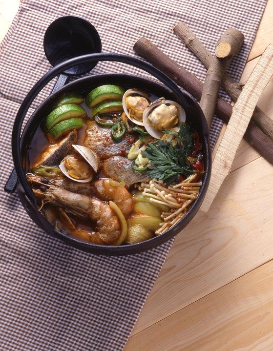 우럭 매운탕. 중앙포토