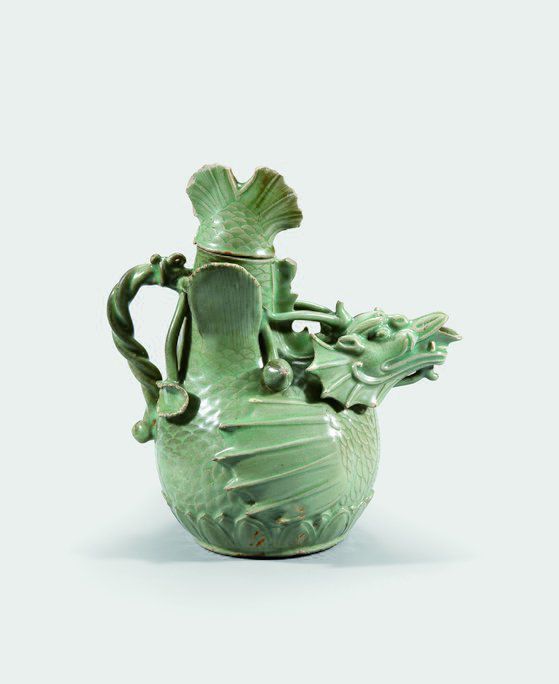 청자 어룡모양 주자(국보). [사진 국립중앙박물관]