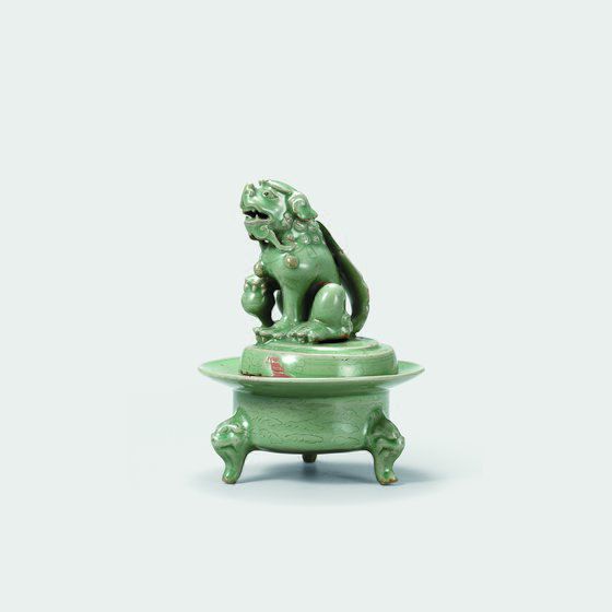 청자 사자모양 향로(국보). [사진 국립중앙박물관]