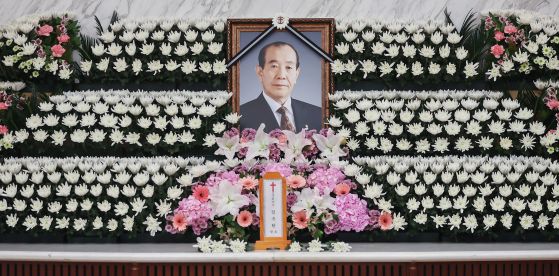 30일 오후 서울 서대문구 세브란스병원 장례식장에 故 김수한 전 국회의장의 빈소가 마련돼 있다. 뉴스1
