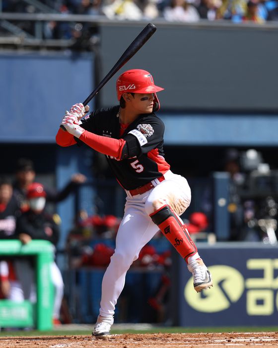 13일 두산과의 잠실 시범경기에서 타격하는 김도영. 사진 KIA 타이거즈