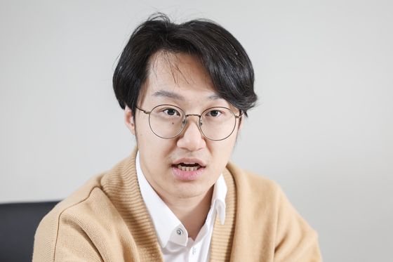 김찬규 원광대병원 사직전공의가 18일 오후 서울 서소문 부영빌딩에서 중앙일보와 인터뷰를 하고 있다. 전민규 기자