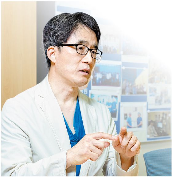 송교영 서울성모병원 로봇수술센터장. 김동하 객원기자