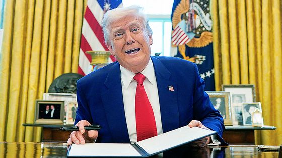 도널드 트럼프 미국 대통령(오른쪽)과 시진핑 중국 국가주석. AFP=연합뉴스