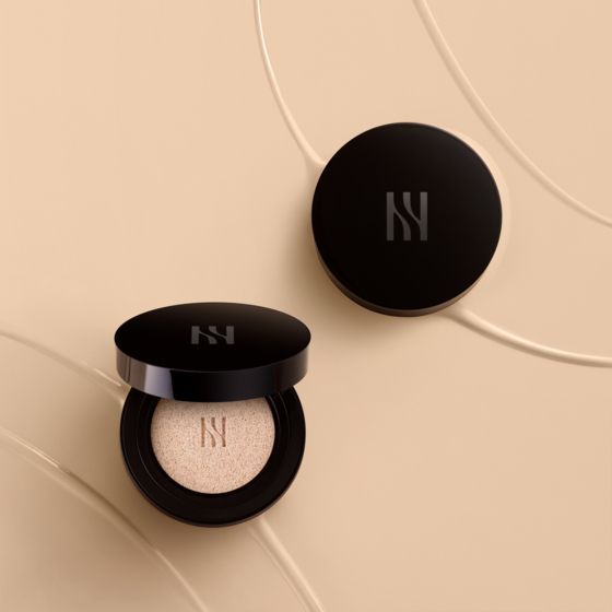 지난 2008년 아모레퍼시픽은 아이오페를 통해 혁신상품인 '쿠션'을 출시했으며, 현재는 국내 쿠션 1위인 헤라 블랙 쿠션을 포함해 다양한 쿠션 제품을 선보이고 있다. 사진 아모레퍼시픽