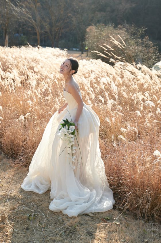 독일 프로축구 분데스리가 FC 우니온 베를린에서 활약 중인 국가대표 정우영(26)이 배우 이광기(57)씨의 맏딸 연지(26)씨와 오는 6월 15일 결혼한다. 사진 이광기
