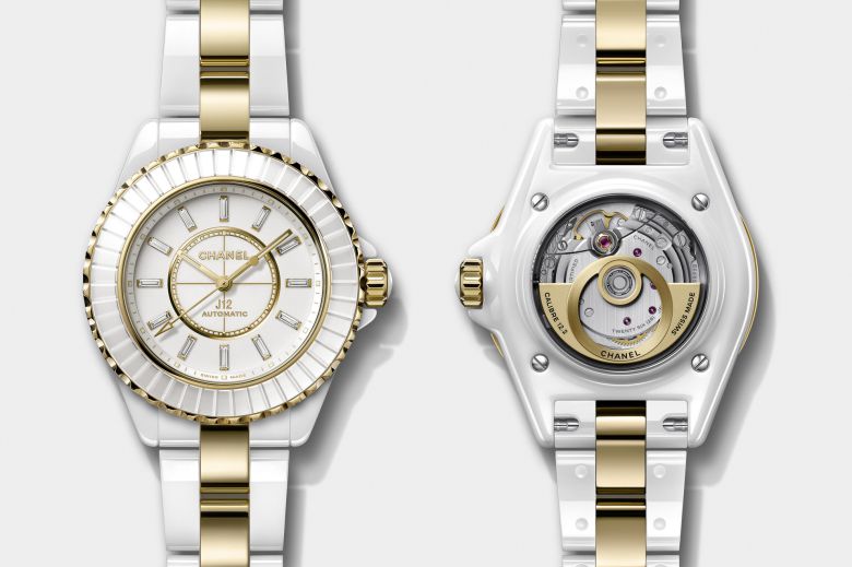 옐로 골드와 세라믹을 사용한 J12 칼리버 12.2 모델 또한 올해의 신제품이다. 사진 샤넬