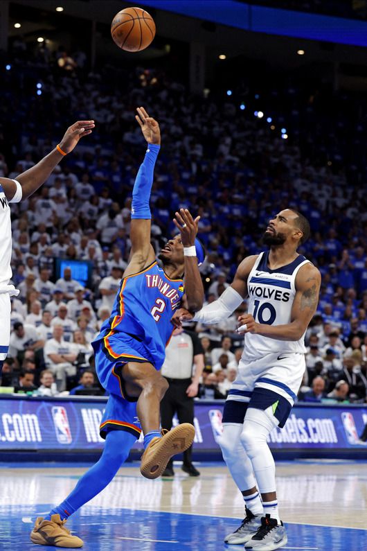 오클라호마시티 에이스 길저스-알렉산더(가운데). [로이터=연합뉴스]