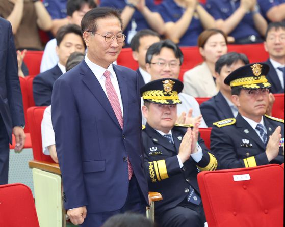 박성재 법무부장관이 5일 오전 경기 과천시 정부과천청사에서 열린 이임식에서 이임사를 하고 있다.뉴스1