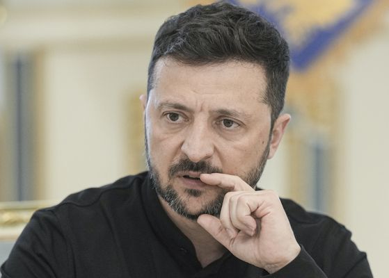 지난 4일 볼로디미르 젤렌스키 우크라이나 대통령이 브리핑을 하고 있다. EPA=연합뉴스