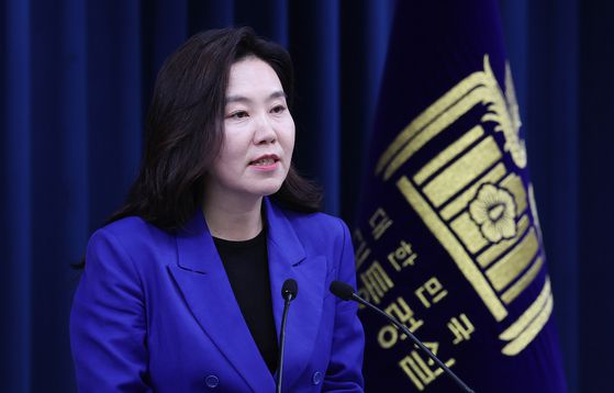 지난해 7월 경기도 파주시 접경지역 남한군 초소에 대북확성기가 설치돼 있다. 뉴스1