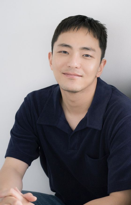 토니상 6관왕 뮤지컬 '어쩌면 해피엔딩'을 쓴 작가 박천휴. 사진 NHN링크