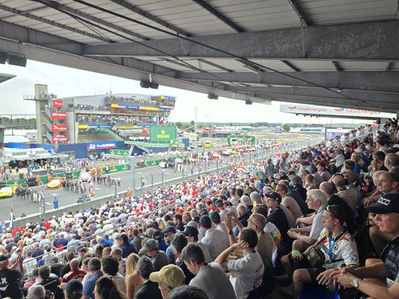 지난 14일(현지시간) 프랑스 르망 라 사르트 서킷에서 열린 글로벌 자동차 경주 대회 '르망24' 경기장 안 모습. 오삼권 기자