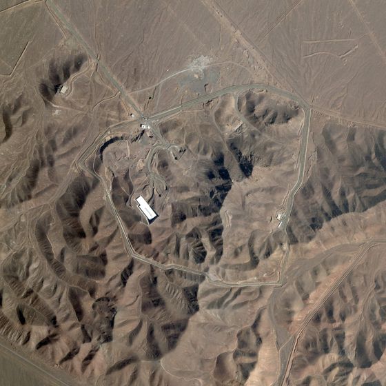 지난달 19일(현지시간) 촬영된 이란의 포르도 우라늄 농축시설 위성사진. AFP=연합뉴스