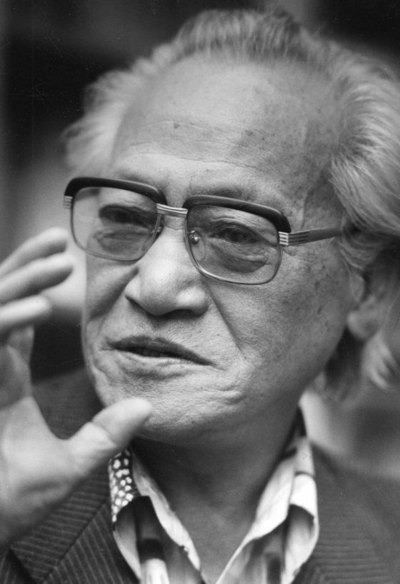 1925년 황해도에서 태어난 유현목 영화감독은 동국대 국문과를 졸업했다. 1947년엔 학내에 영화예술연구회를 조직하기도 했다. 중앙포토