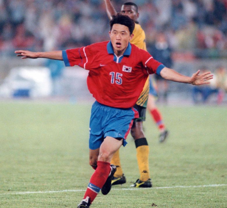 축구대표팀 출신 이상윤 해설위원. [중앙포토]