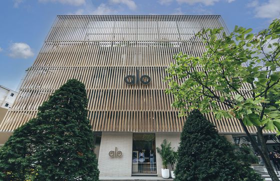 글로벌 MZ세대에게 인기가 많은 애슬레저 브랜드 알로의 아시아 첫 플래그십 스토어 전경. 알로