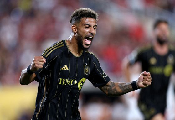 손흥민과 짝을 이룰 LAFC의 공격수 드니 부앙가. 로이터=연합뉴스