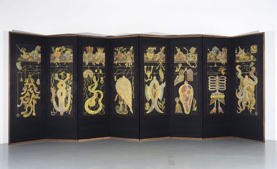 이피 작가의 '내 몸을 바꾸기 위한 신체 진열대'. 작가는 책에서 "여성의 몸에 대한 생각은 나의 회화의 계속되는 화두"라고 소개했다. 사진 이피 작가 홈페이지